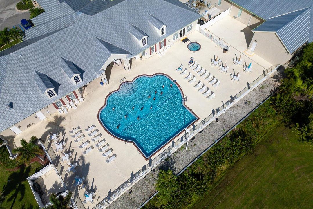 For Sale: $269,900 (3 beds, 2 baths, 1988 Square Feet)