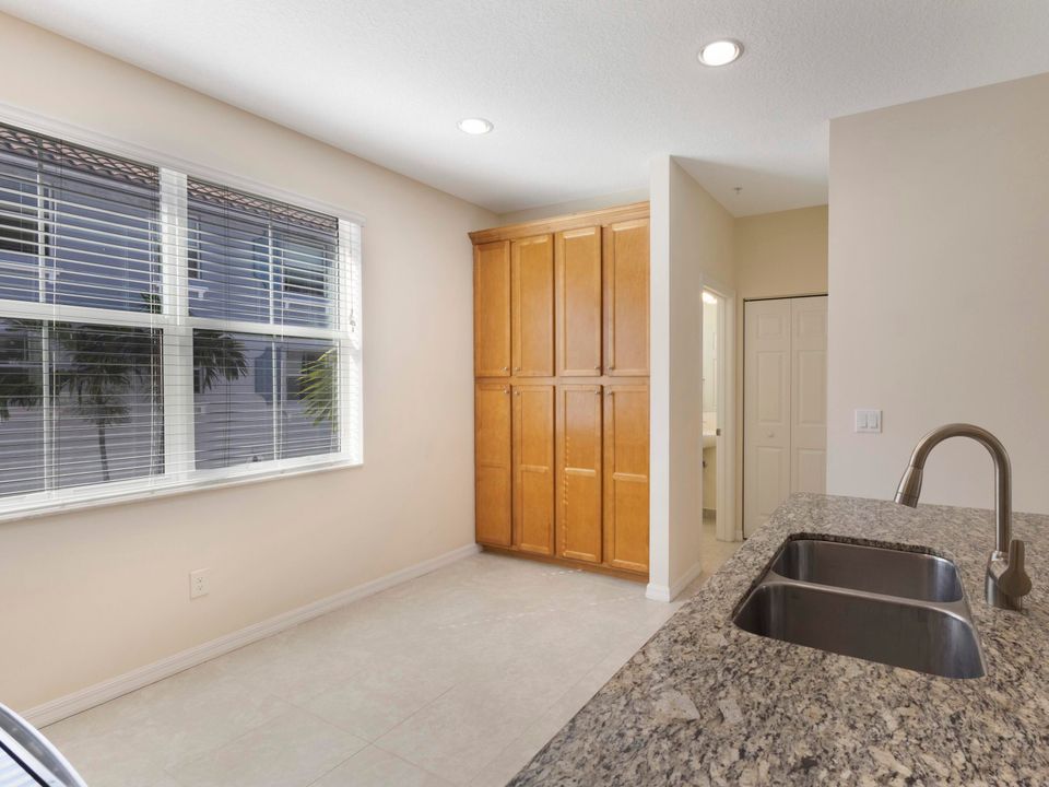 For Sale: $470,000 (3 beds, 2 baths, 1988 Square Feet)