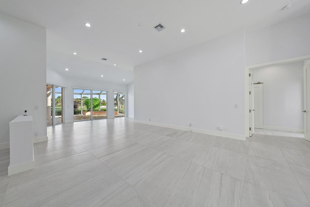 En Venta: $1,285,000 (3 camas, 3 baños, 3122 Pies cuadrados)