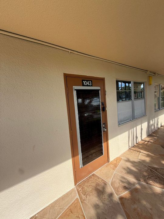 En Renta: $1,700 (2 camas, 2 baños, 896 Pies cuadrados)