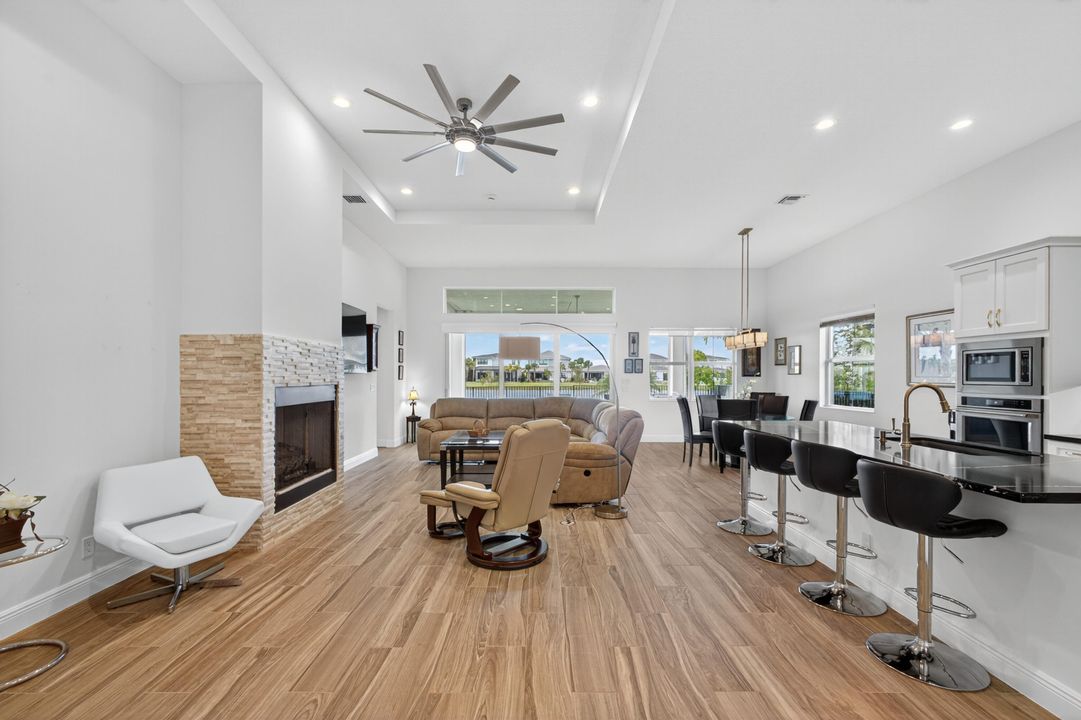 For Sale: $1,300,000 (3 beds, 2 baths, 2409 Square Feet)