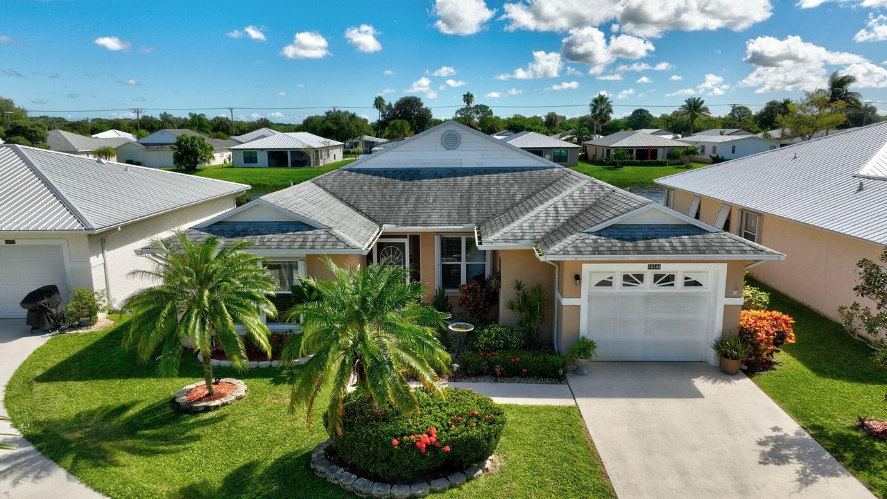 На продажу: $165,000 (2 спален, 2 ванн, 1530 Квадратных фут)