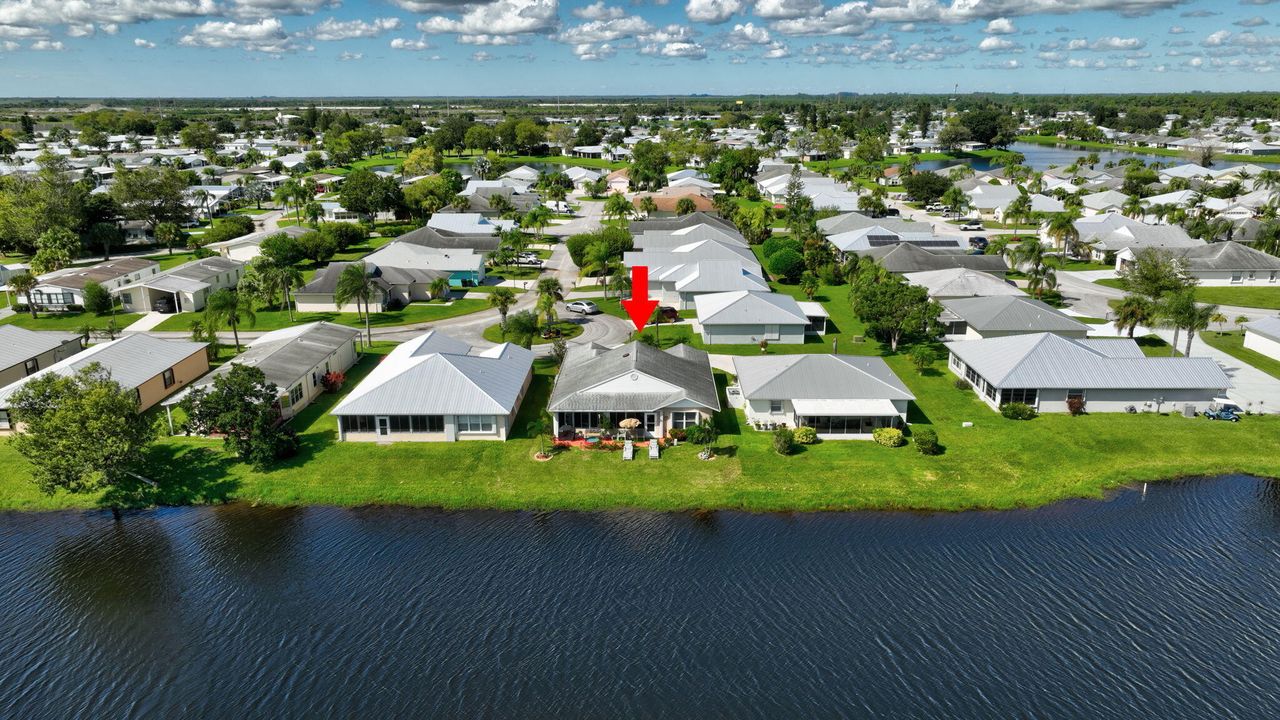 На продажу: $165,000 (2 спален, 2 ванн, 1530 Квадратных фут)