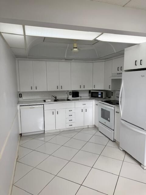 En Renta: $1,700 (2 camas, 2 baños, 896 Pies cuadrados)