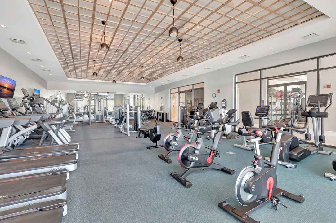 For Sale: $1,300,000 (3 beds, 2 baths, 2409 Square Feet)