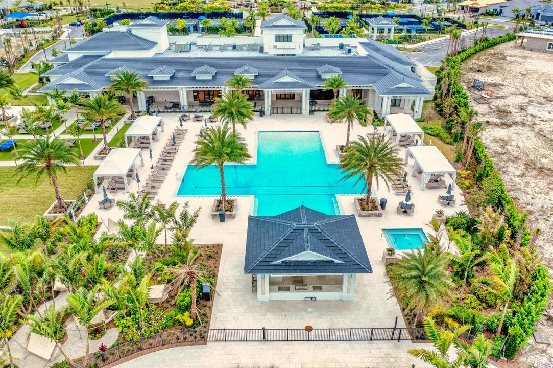 For Sale: $995,000 (3 beds, 3 baths, 2574 Square Feet)