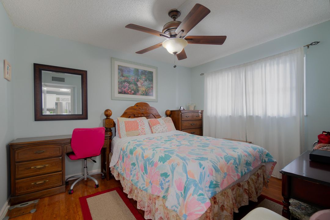 For Rent: $2,500 (2 beds, 2 baths, 963 Square Feet)