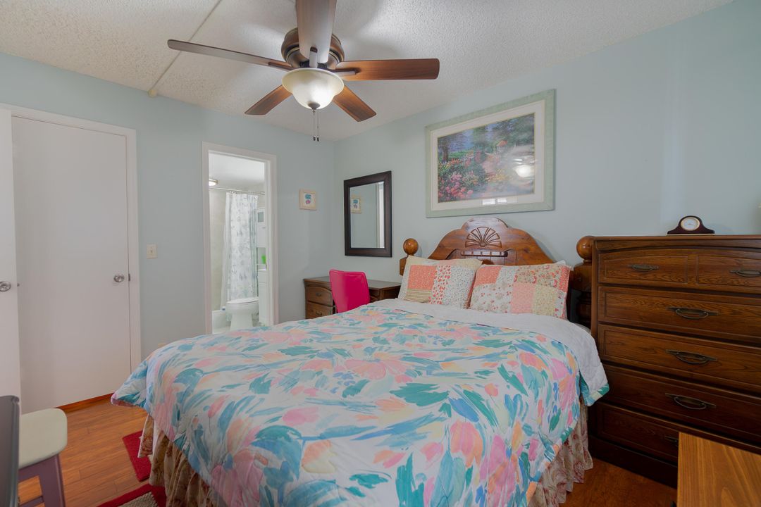 For Rent: $2,500 (2 beds, 2 baths, 963 Square Feet)