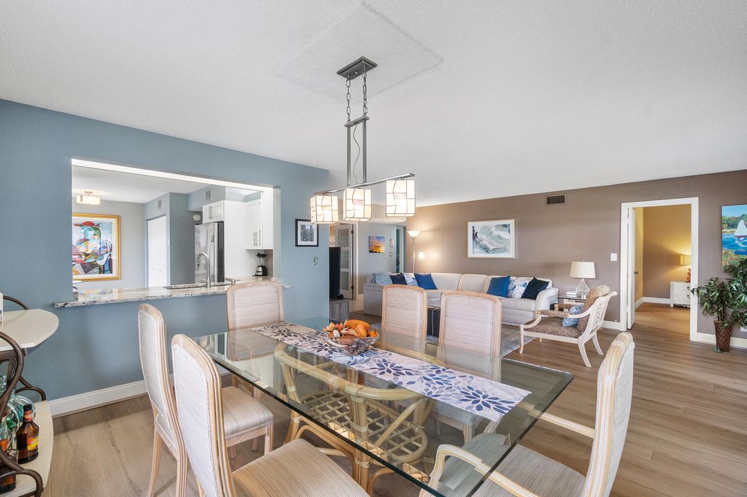 Active With Contract: $300,000 (3 beds, 2 baths, 1426 Square Feet)