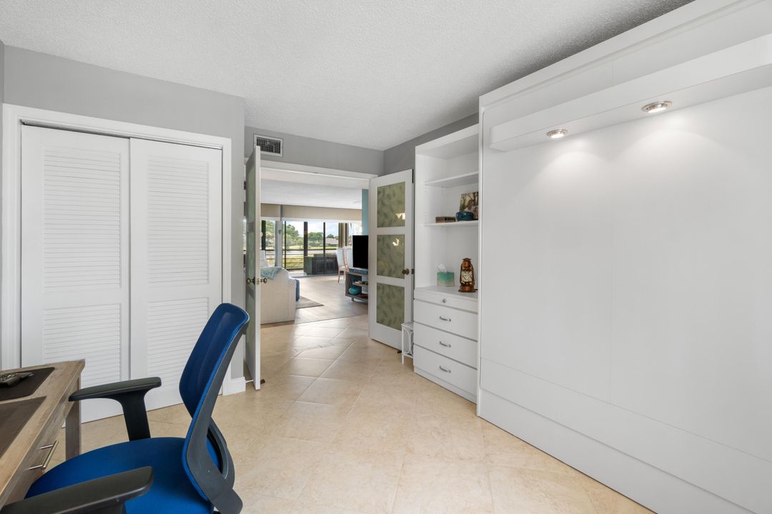 Active With Contract: $300,000 (3 beds, 2 baths, 1426 Square Feet)