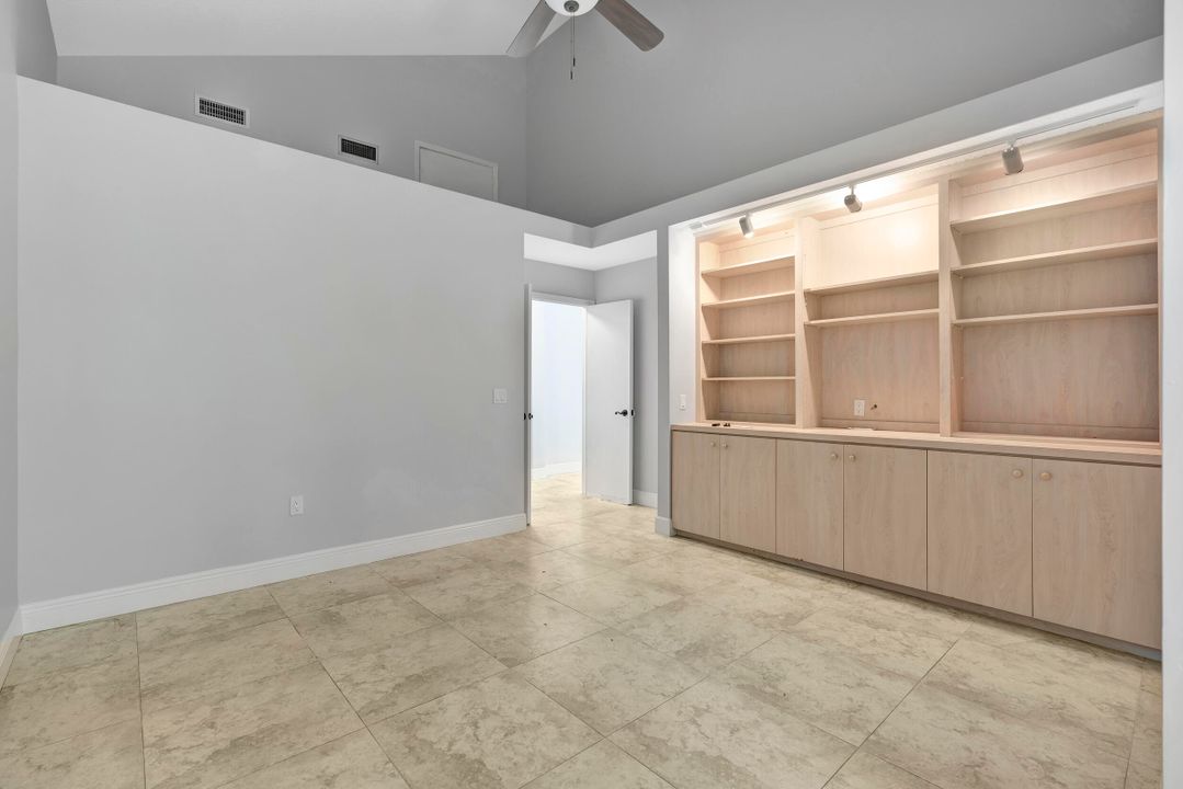 For Rent: $4,300 (3 beds, 2 baths, 1889 Square Feet)