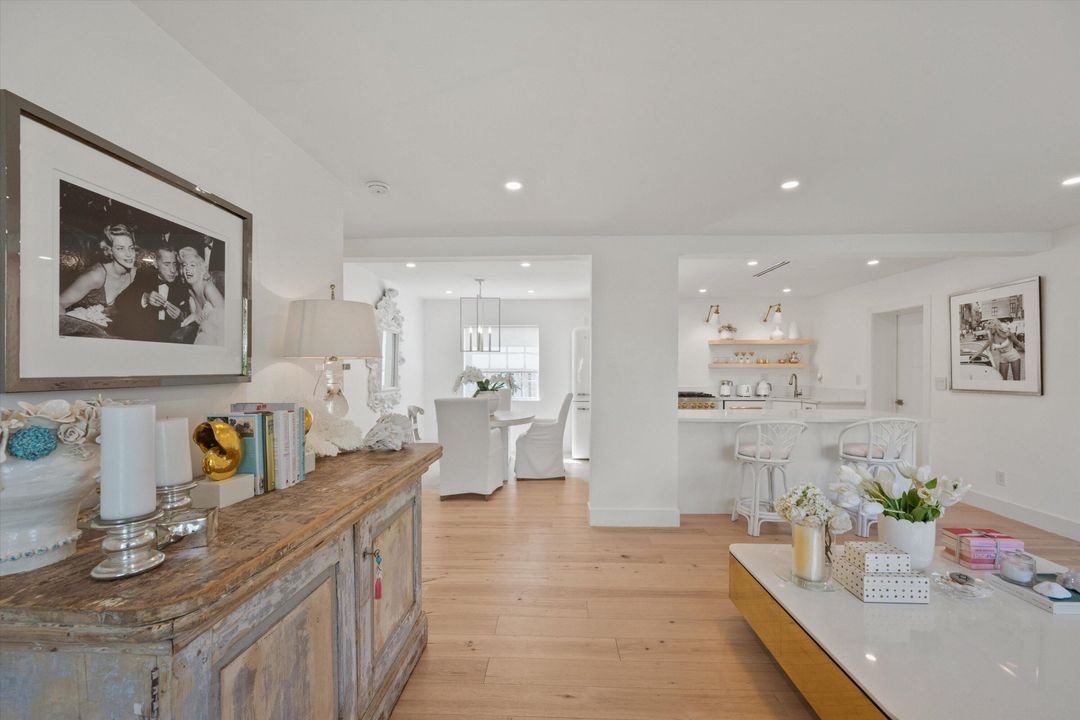 For Sale: $849,000 (2 beds, 2 baths, 1629 Square Feet)