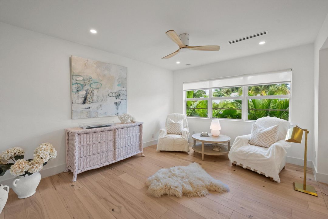 For Sale: $849,000 (2 beds, 2 baths, 1629 Square Feet)