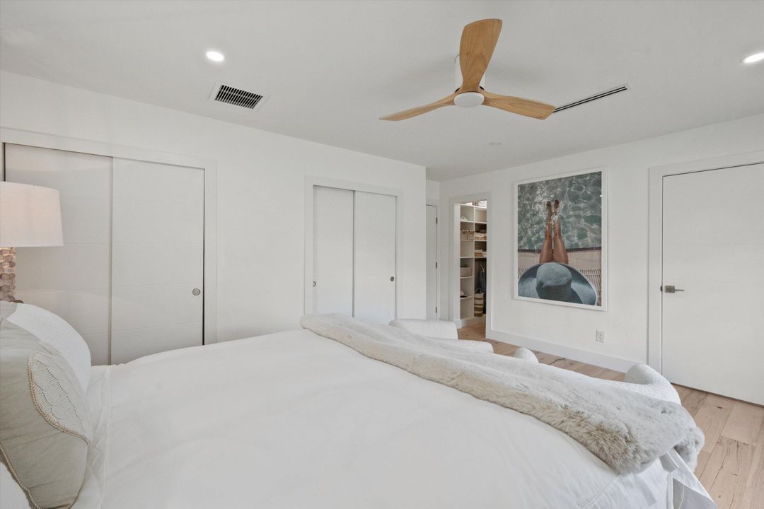 For Sale: $849,000 (2 beds, 2 baths, 1629 Square Feet)