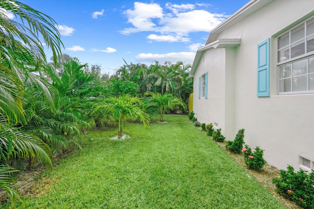 For Sale: $849,000 (2 beds, 2 baths, 1629 Square Feet)