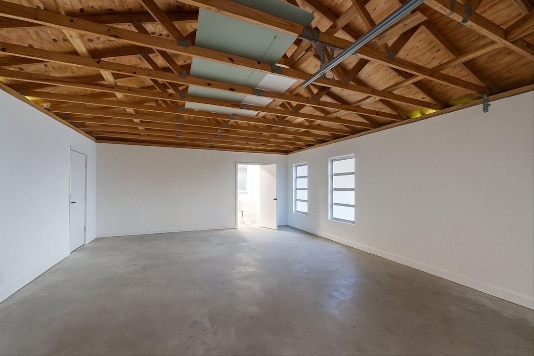 For Sale: $849,000 (2 beds, 2 baths, 1629 Square Feet)