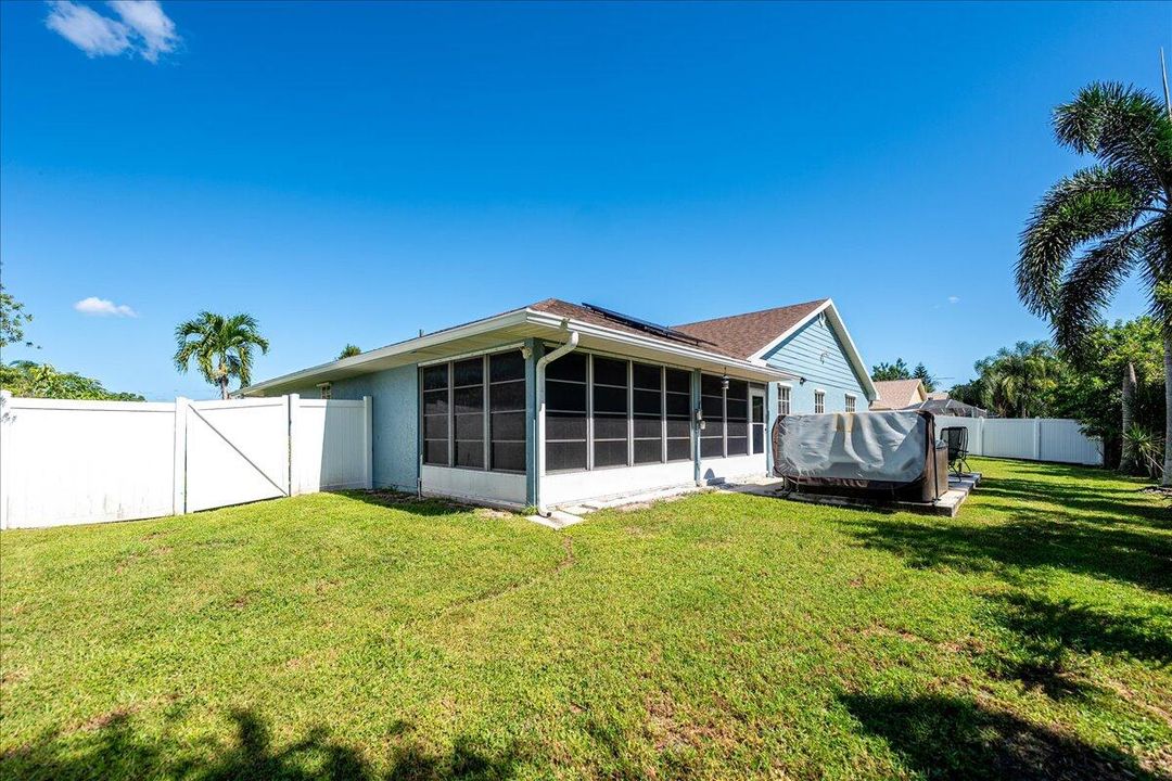 待售: $424,900 (3 贝兹, 2 浴室, 1960 平方英尺)