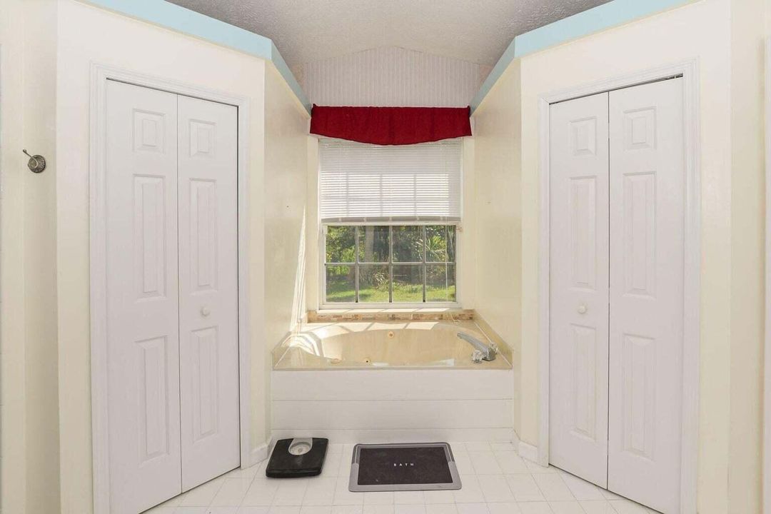 待售: $424,900 (3 贝兹, 2 浴室, 1960 平方英尺)