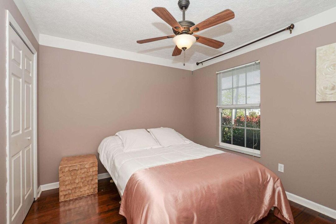 待售: $424,900 (3 贝兹, 2 浴室, 1960 平方英尺)