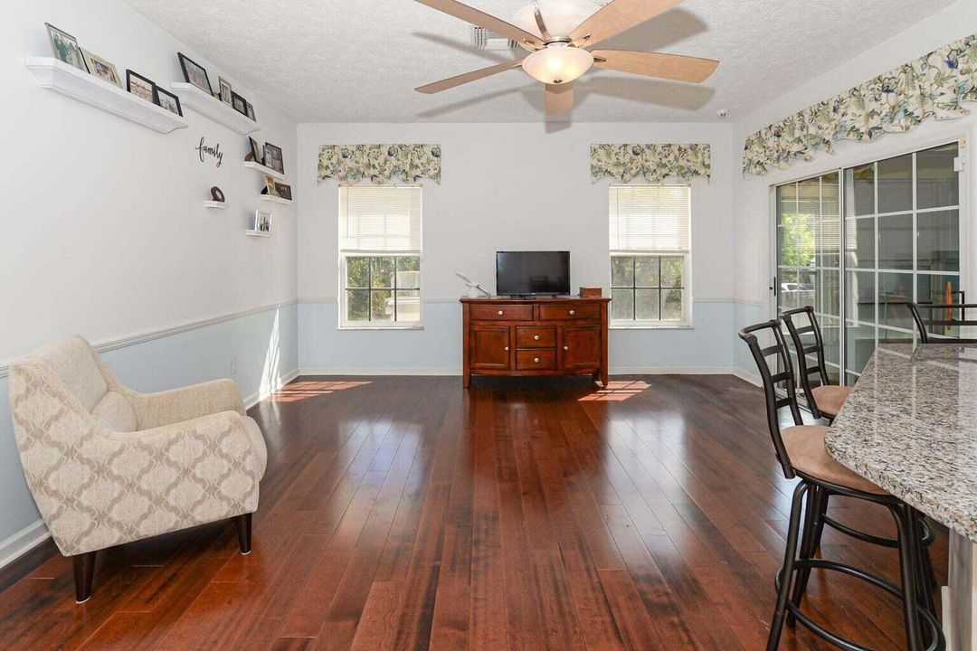 待售: $424,900 (3 贝兹, 2 浴室, 1960 平方英尺)