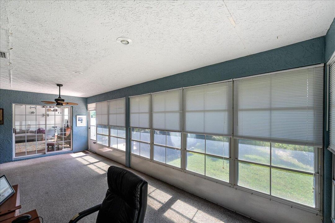 待售: $424,900 (3 贝兹, 2 浴室, 1960 平方英尺)