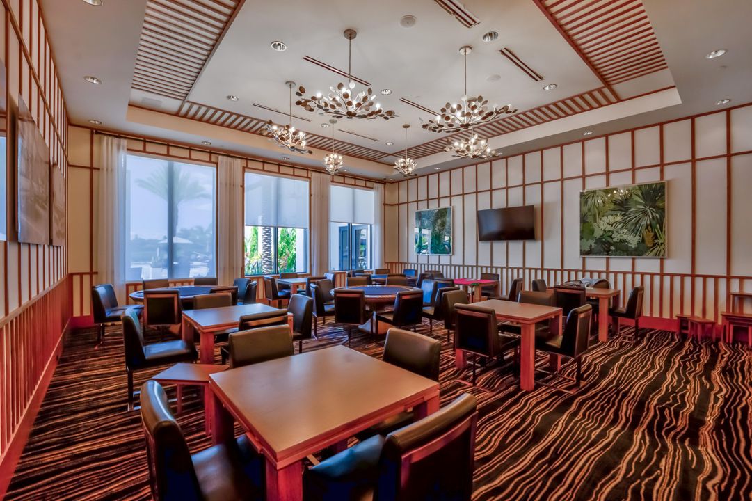 Active With Contract: $12,000 (5 beds, 7 baths, 4605 Square Feet)