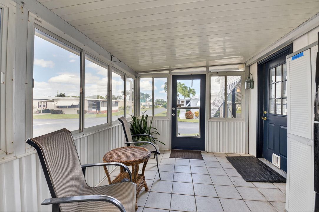 待售: $198,500 (2 贝兹, 2 浴室, 1344 平方英尺)