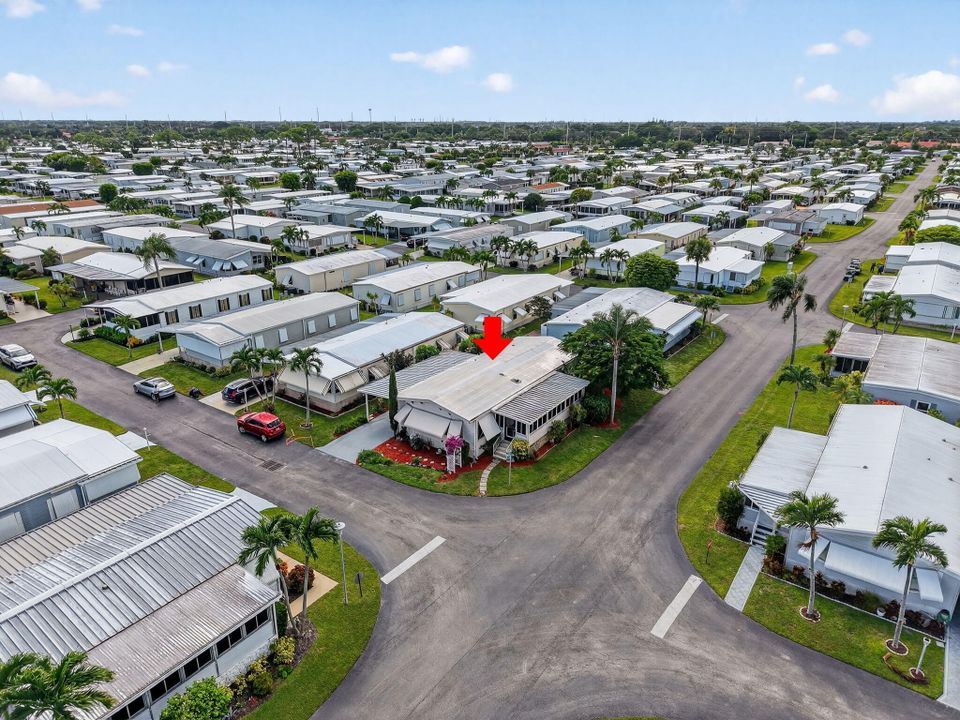 待售: $198,500 (2 贝兹, 2 浴室, 1344 平方英尺)