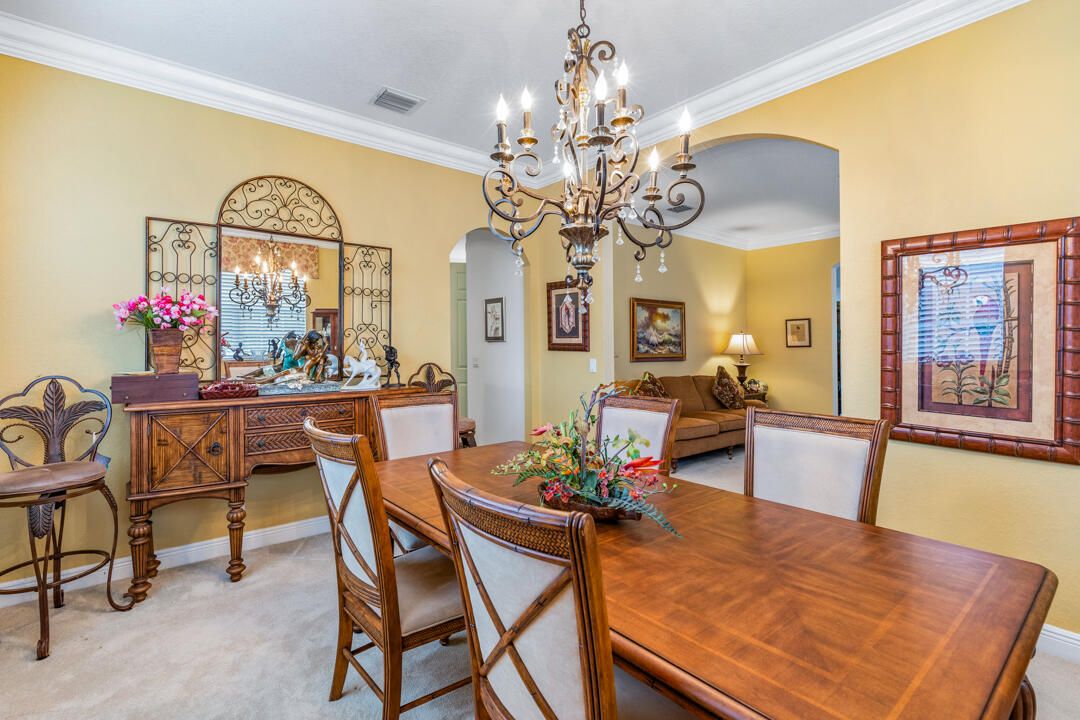 For Sale: $895,000 (5 beds, 3 baths, 3538 Square Feet)