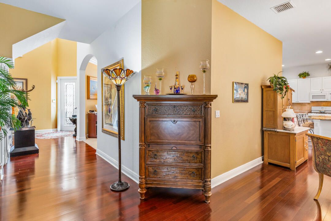 For Sale: $895,000 (5 beds, 3 baths, 3538 Square Feet)