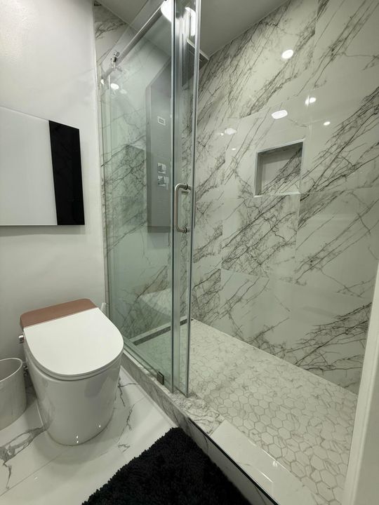 En Venta: $499,000 (4 camas, 3 baños, 1766 Pies cuadrados)