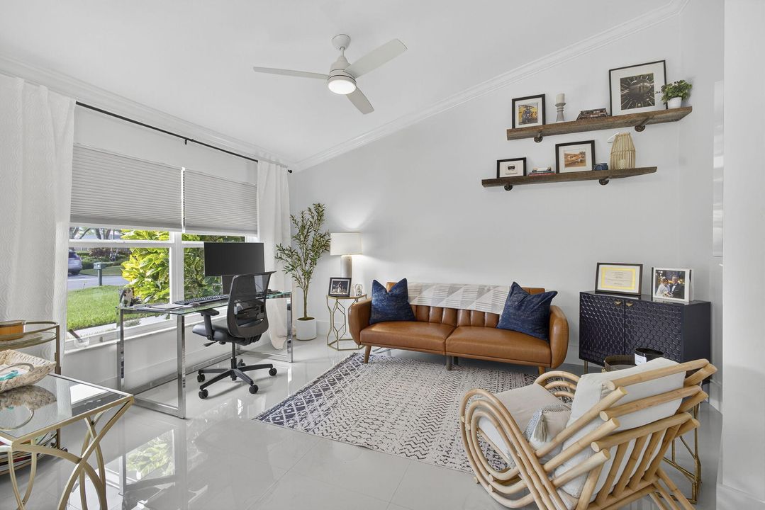 На продажу: $1,189,000 (3 спален, 2 ванн, 2334 Квадратных фут)