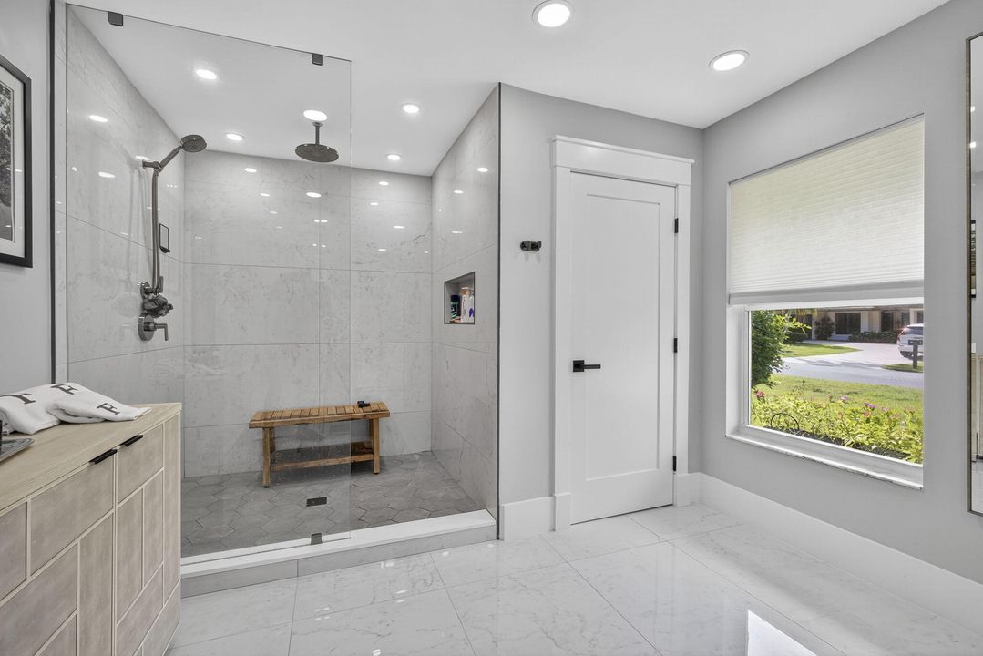 На продажу: $1,189,000 (3 спален, 2 ванн, 2334 Квадратных фут)