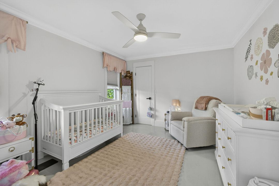 На продажу: $1,189,000 (3 спален, 2 ванн, 2334 Квадратных фут)