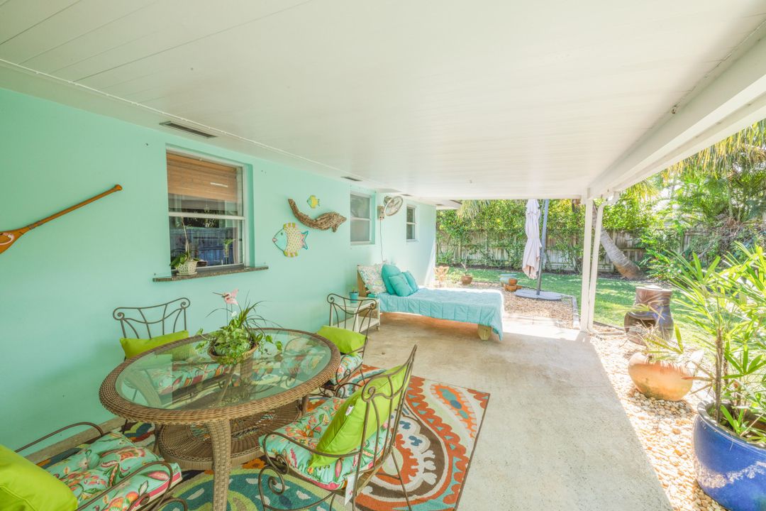 Active With Contract: $640,000 (3 beds, 2 baths, 1895 Square Feet)