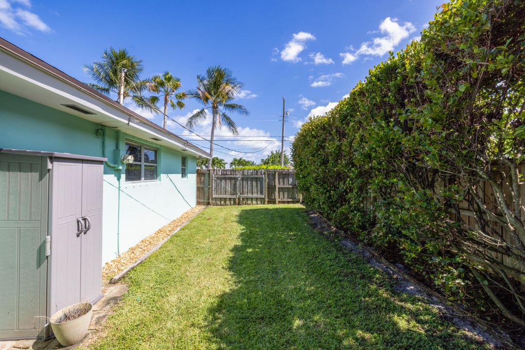 Active With Contract: $640,000 (3 beds, 2 baths, 1895 Square Feet)