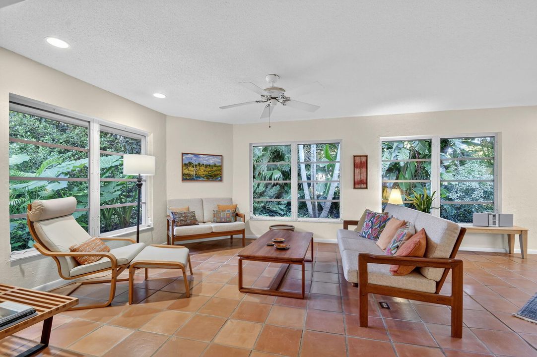 Active With Contract: $519,900 (3 beds, 2 baths, 2110 Square Feet)