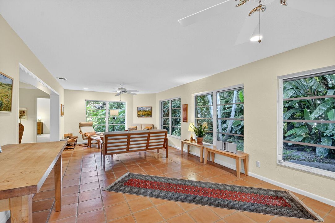 Active With Contract: $519,900 (3 beds, 2 baths, 2110 Square Feet)