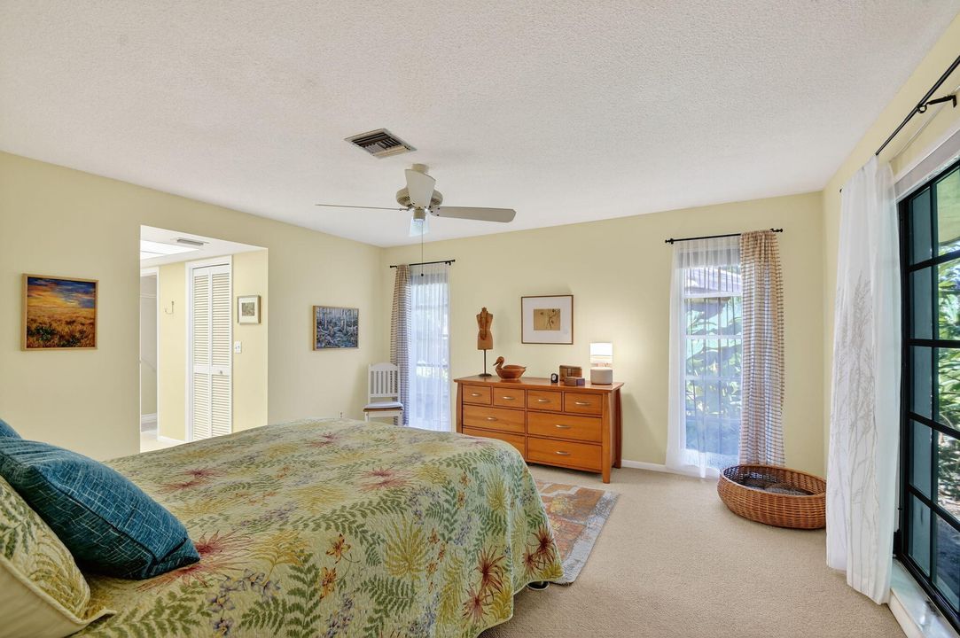 Active With Contract: $519,900 (3 beds, 2 baths, 2110 Square Feet)