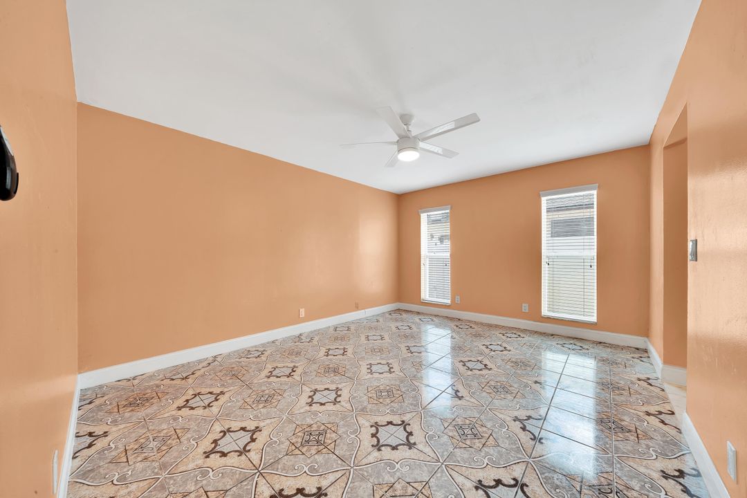 For Rent: $3,500 (3 beds, 2 baths, 1327 Square Feet)