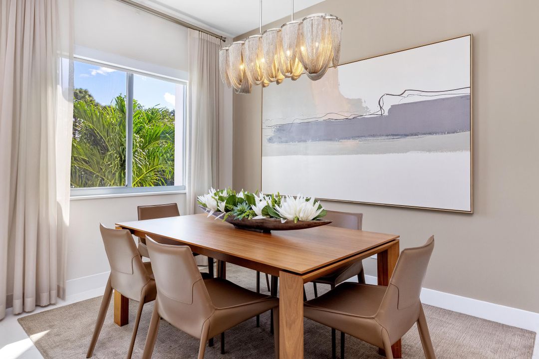 For Sale: $1,595,000 (3 beds, 3 baths, 2877 Square Feet)