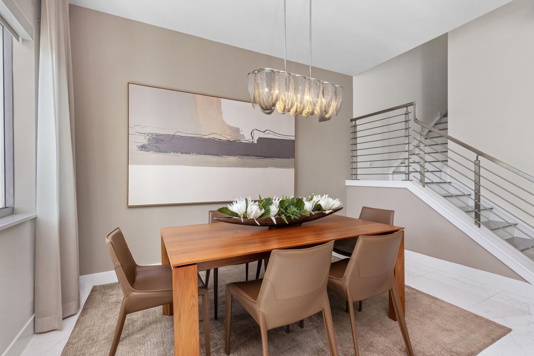 For Sale: $1,595,000 (3 beds, 3 baths, 2877 Square Feet)