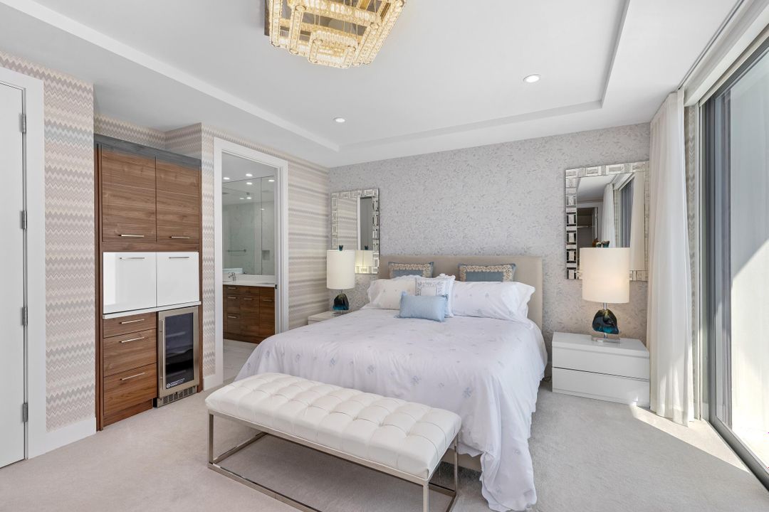 For Sale: $1,595,000 (3 beds, 3 baths, 2877 Square Feet)