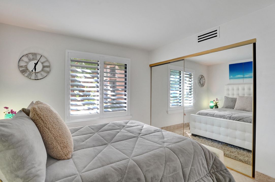 Active With Contract: $3,250 (2 beds, 2 baths, 1175 Square Feet)