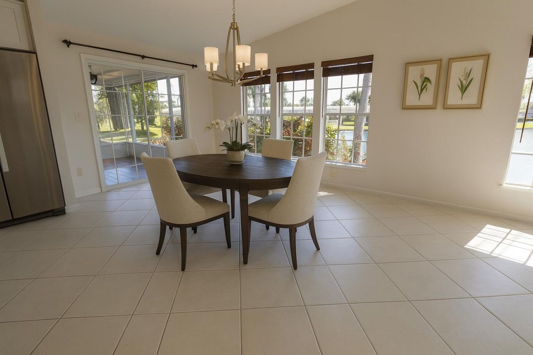 For Sale: $289,000 (3 beds, 2 baths, 1619 Square Feet)