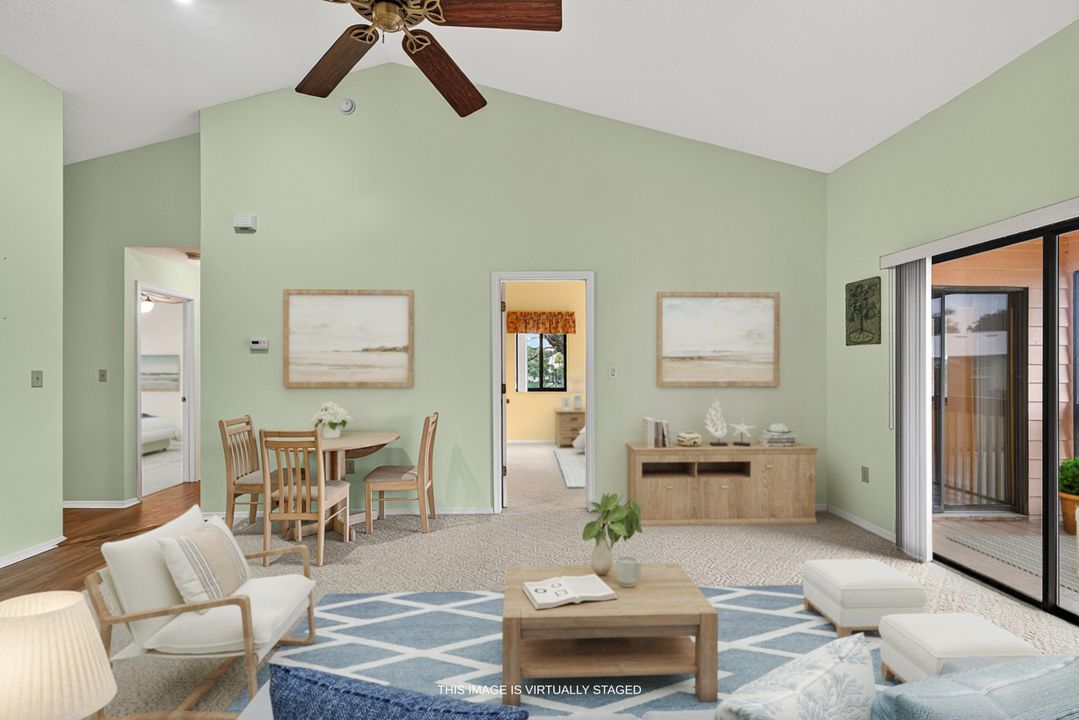 На продажу: $239,000 (2 спален, 2 ванн, 1060 Квадратных фут)