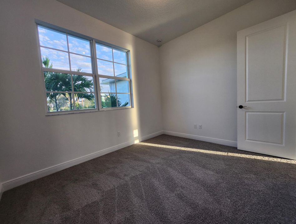 На продажу: $735,900 (3 спален, 3 ванн, 2032 Квадратных фут)