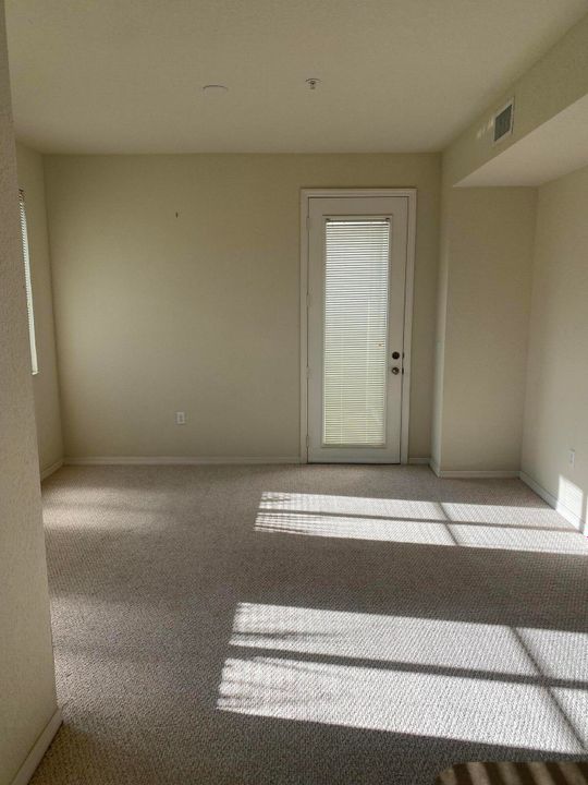 En Venta: $379,900 (2 camas, 2 baños, 1520 Pies cuadrados)