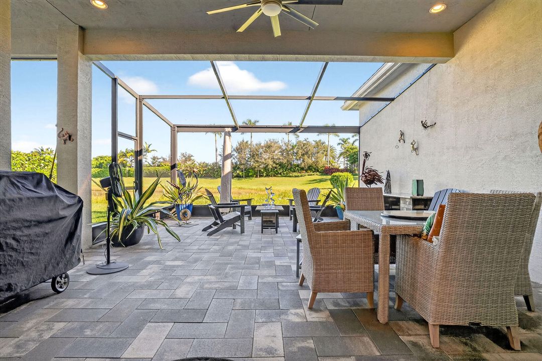 Activo con contrato: $1,595,000 (3 camas, 3 baños, 2735 Pies cuadrados)