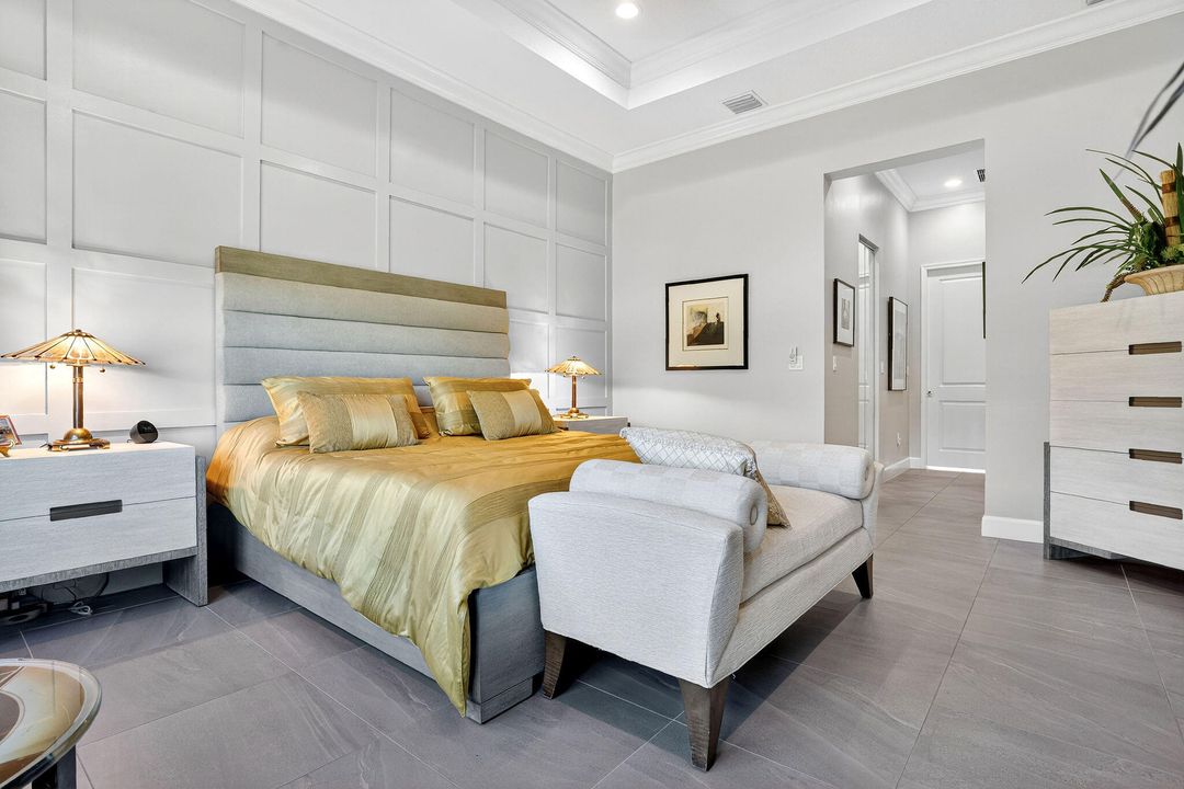 Activo con contrato: $1,595,000 (3 camas, 3 baños, 2735 Pies cuadrados)